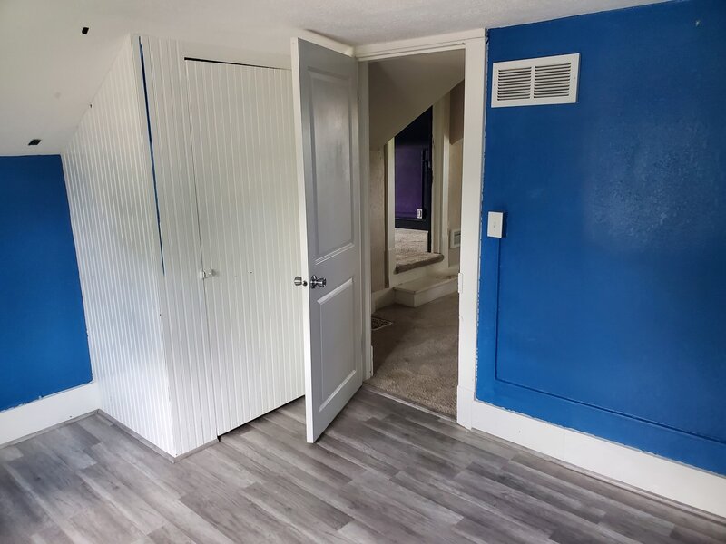 1623 W Pleasant Street Davenport IA 52804