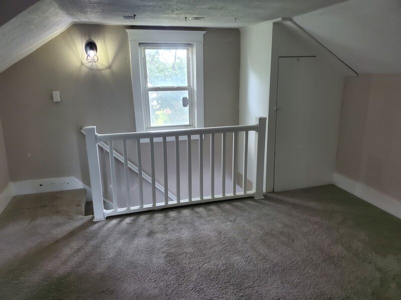 1623 W Pleasant Street Davenport IA 52804