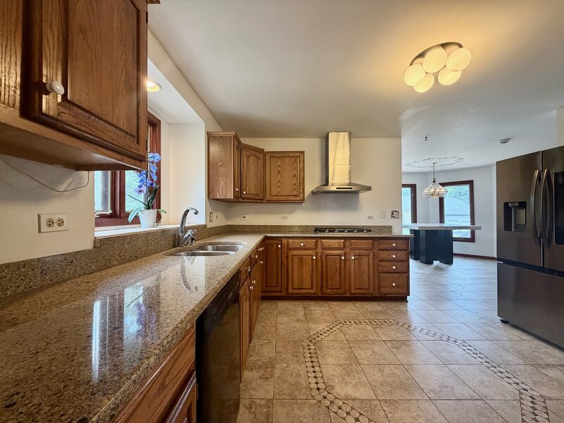 1 Genesee Court Bolingbrook IL 60440