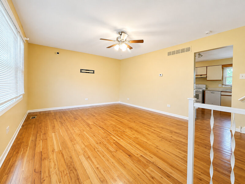20018 Lakewood Avenue Lynwood IL 60411