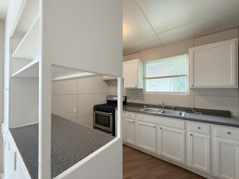 2113 22 1/2 Avenue Rock Island IL 61201