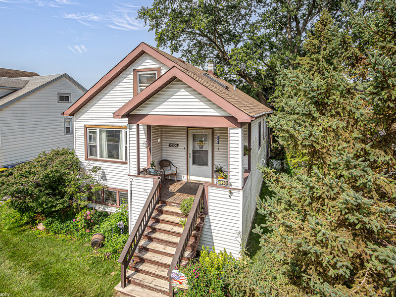 10230 S Turner Avenue Evergreen Park IL 60805