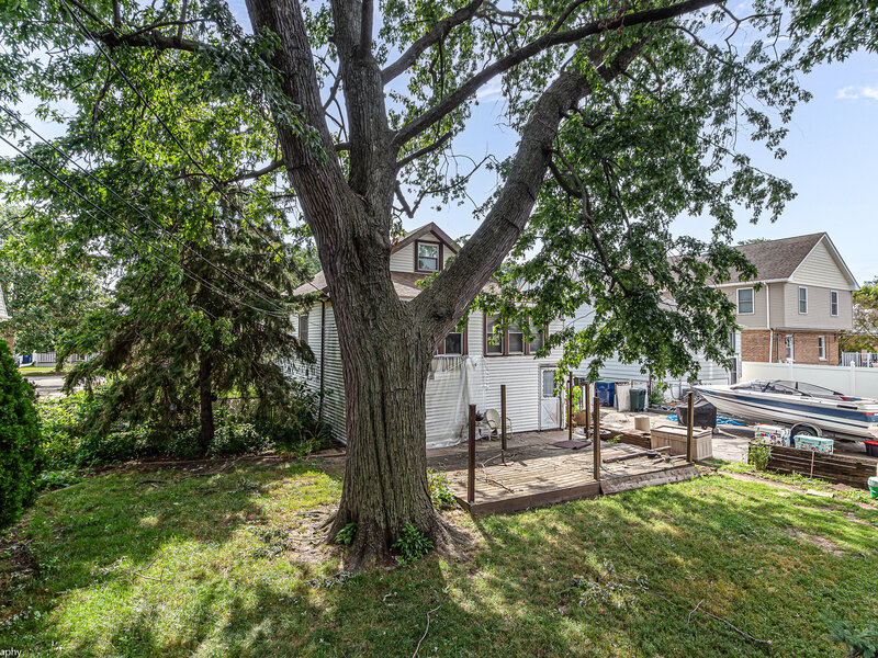 10230 S Turner Avenue Evergreen Park IL 60805