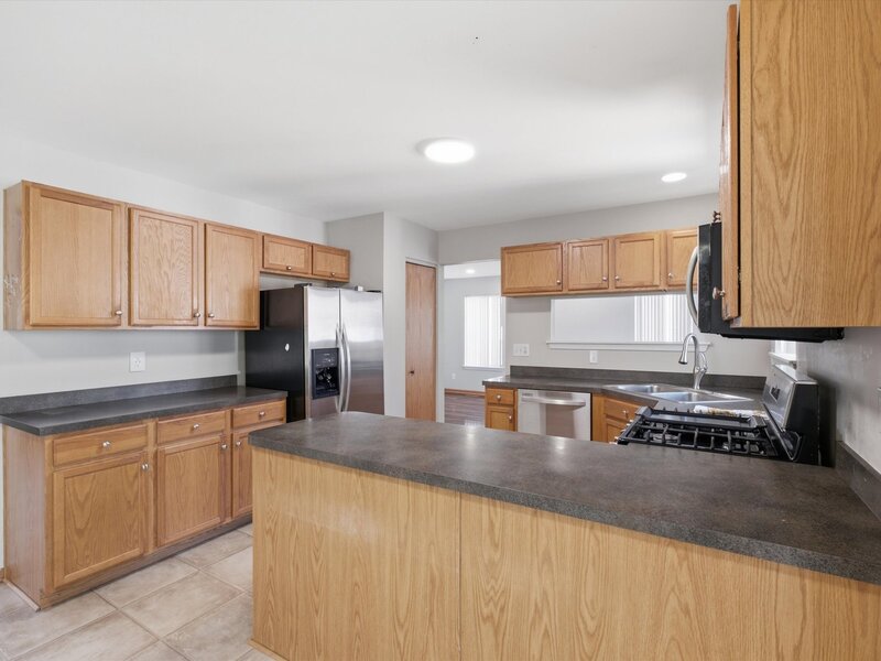 1986 Wedgewood Circle Romeoville IL 60446