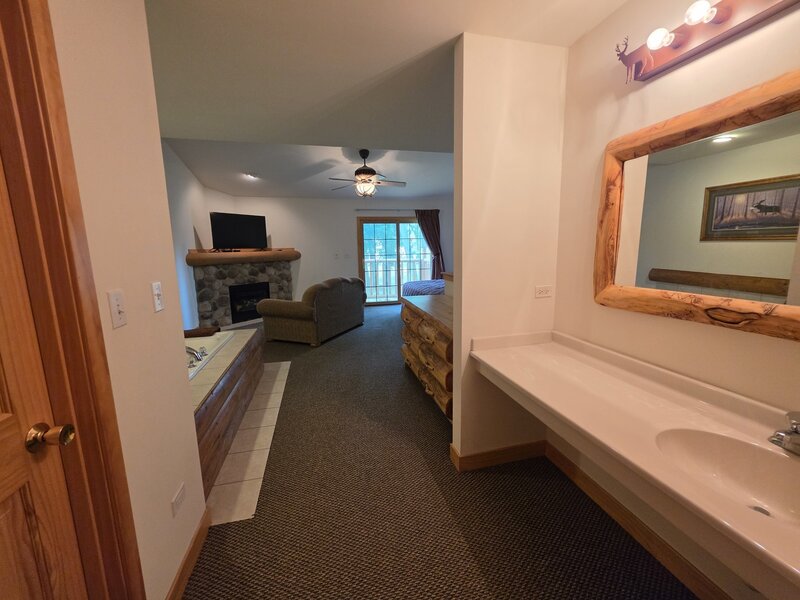 2643 N Il Route 178, 4-3 Highway Utica IL 61373