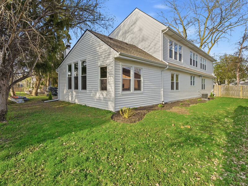 48 Birchwood Avenue Deerfield IL 60015