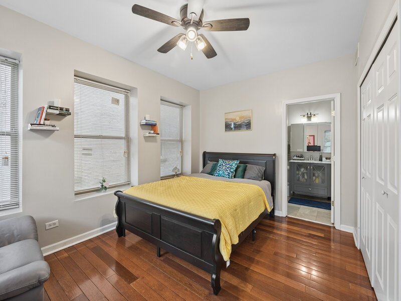 4731 S Ingleside Avenue Chicago IL 60615