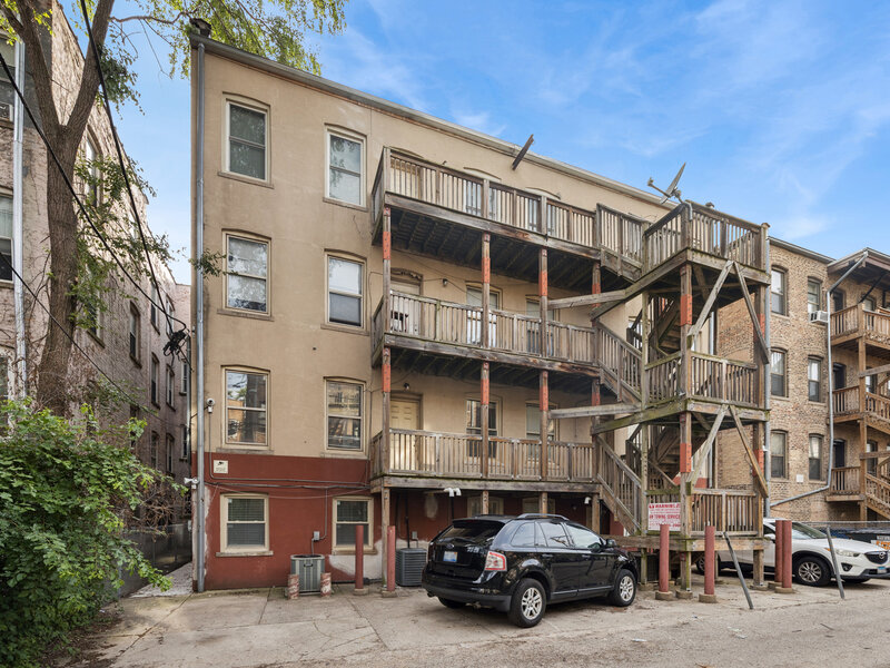 4731 S Ingleside Avenue Chicago IL 60615