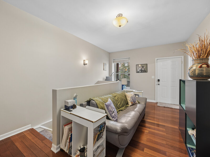 4731 S Ingleside Avenue Chicago IL 60615