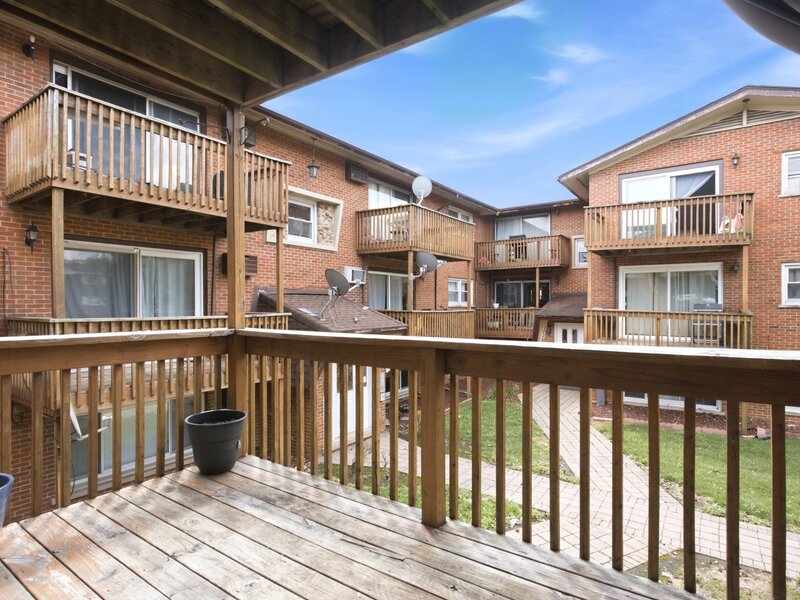 10747 S Harlem Avenue Worth IL 60482
