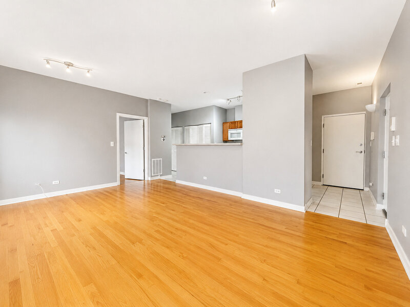 803 E 41st Street Chicago IL 60653