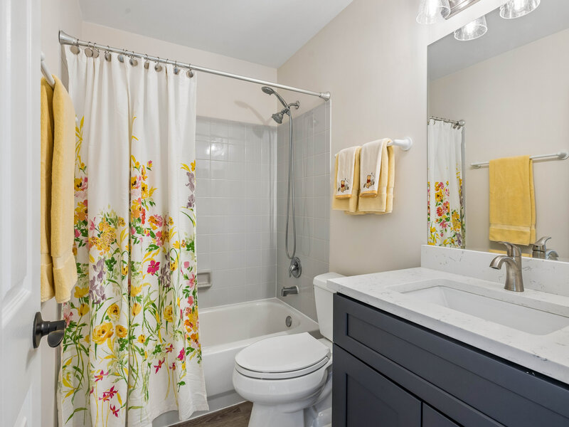 1410 Grandview Court Algonquin IL 60102