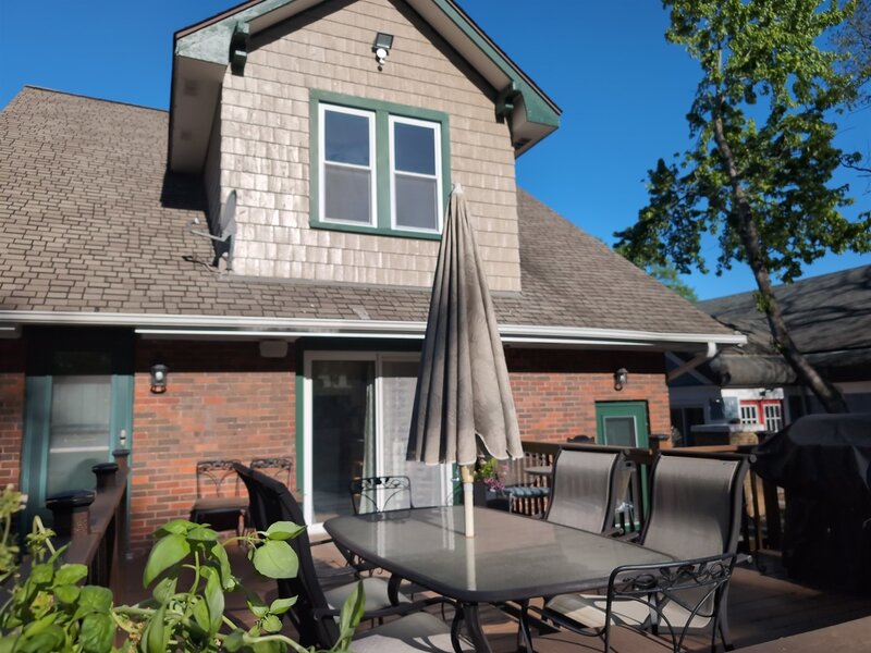 417 N Hough Street Barrington IL 60010