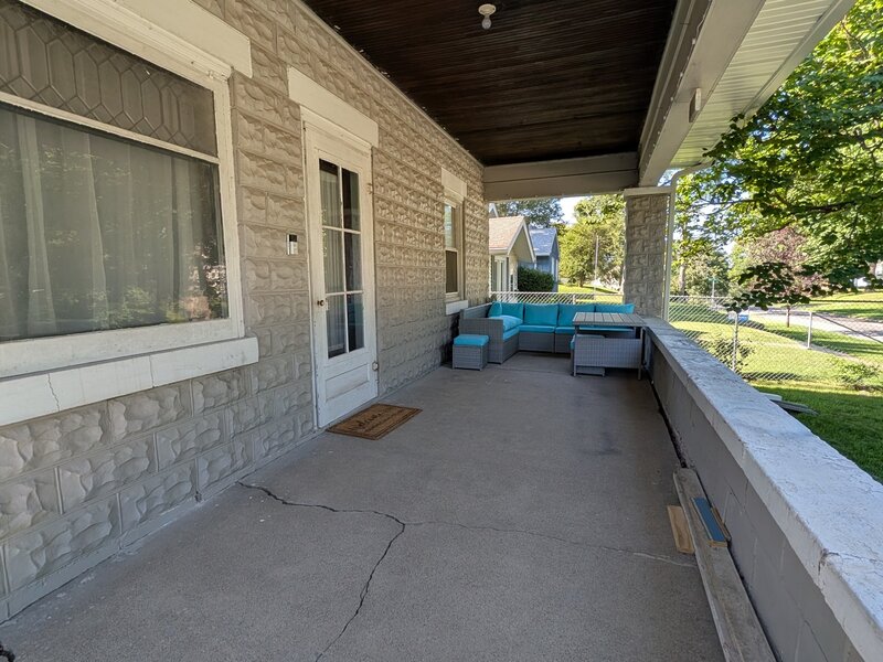 258 7th Street Silvis IL 61282