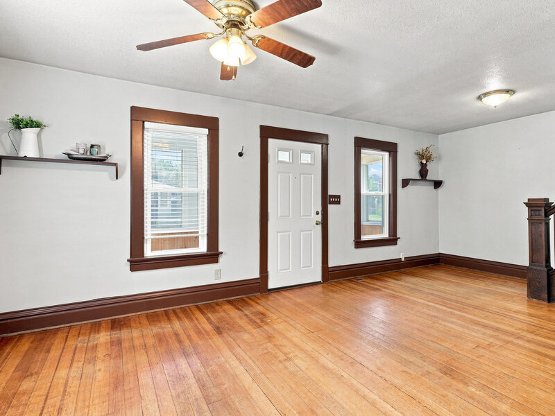 4429 16th Avenue Rock Island IL 61201