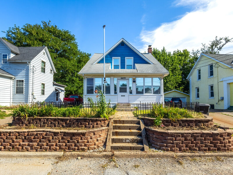 4429 16th Avenue Rock Island IL 61201
