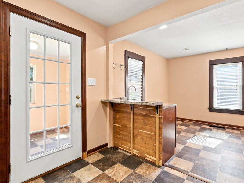 4429 16th Avenue Rock Island IL 61201