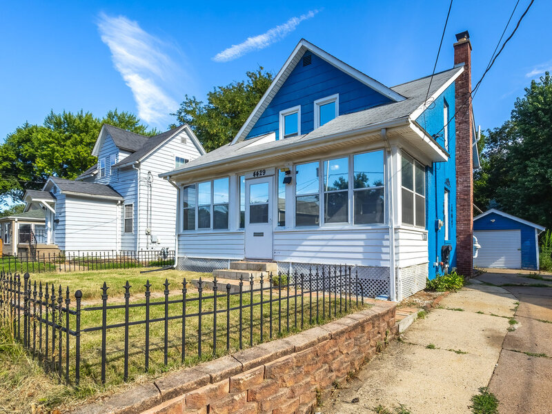 4429 16th Avenue Rock Island IL 61201