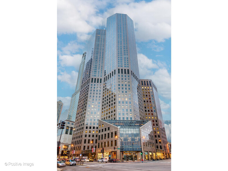 950 N Michigan Avenue Chicago IL 60611