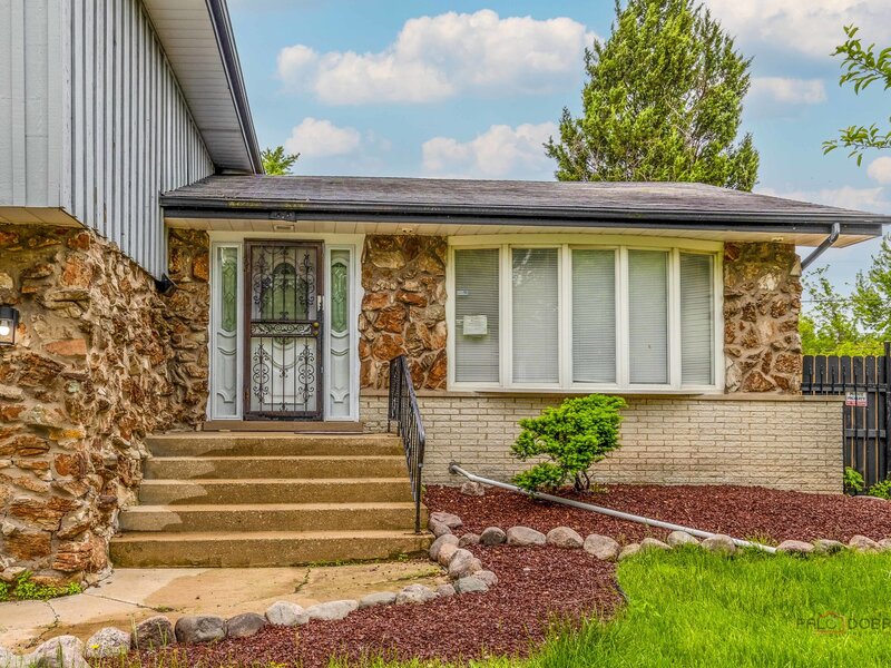 17108 Evans Drive South Holland IL 60473