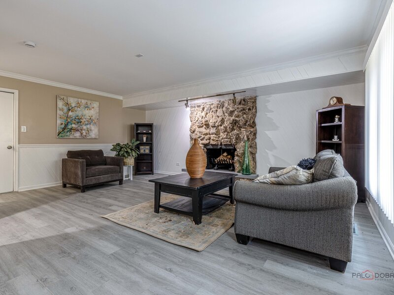 17108 Evans Drive South Holland IL 60473