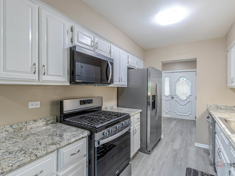 17108 Evans Drive South Holland IL 60473