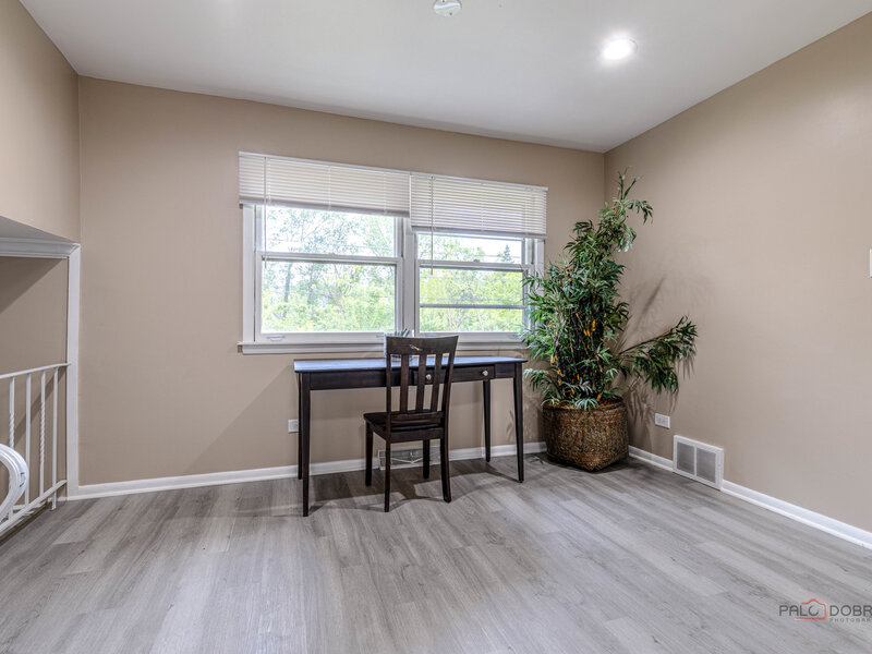17108 Evans Drive South Holland IL 60473