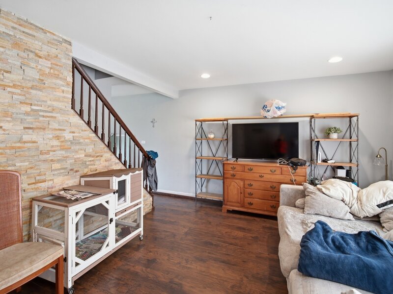 1150 N Boxwood Drive Mount Prospect IL 60056