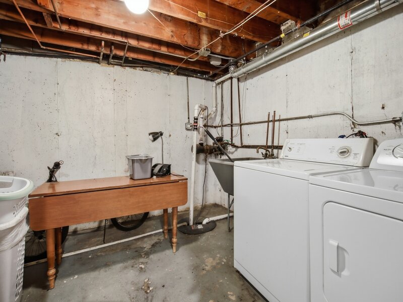 1150 N Boxwood Drive Mount Prospect IL 60056