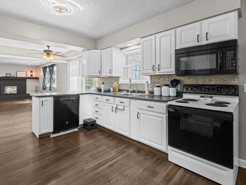 3027 Kelling Street Davenport IA 52804