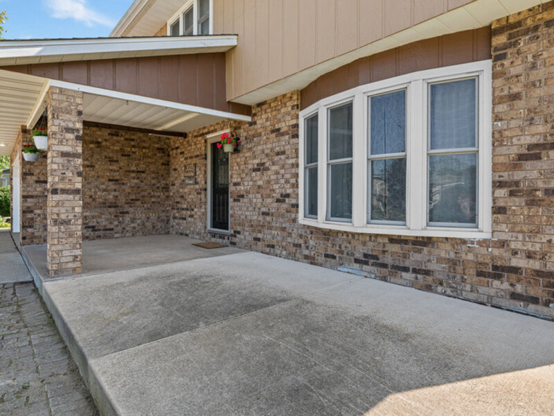 3027 Kelling Street Davenport IA 52804