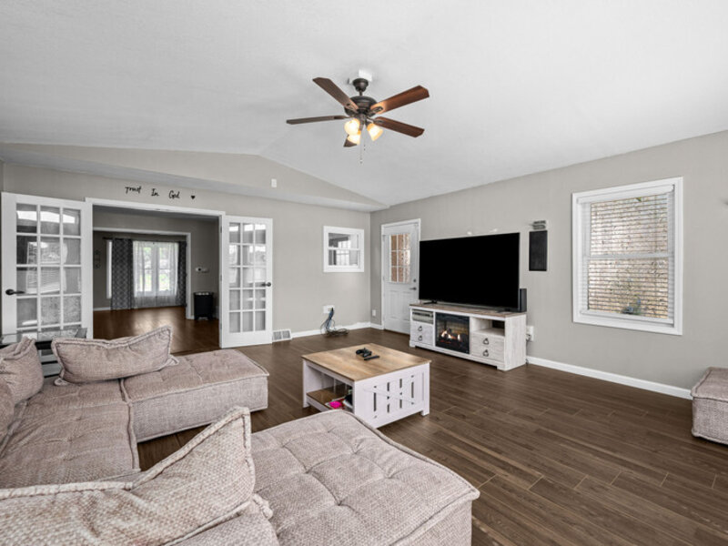 3027 Kelling Street Davenport IA 52804