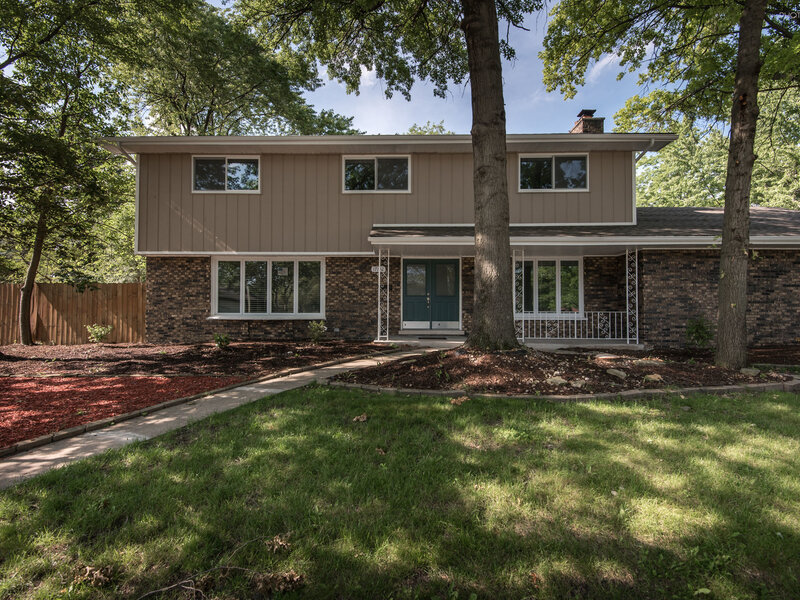 17152 Kenwood Avenue South Holland IL 60473