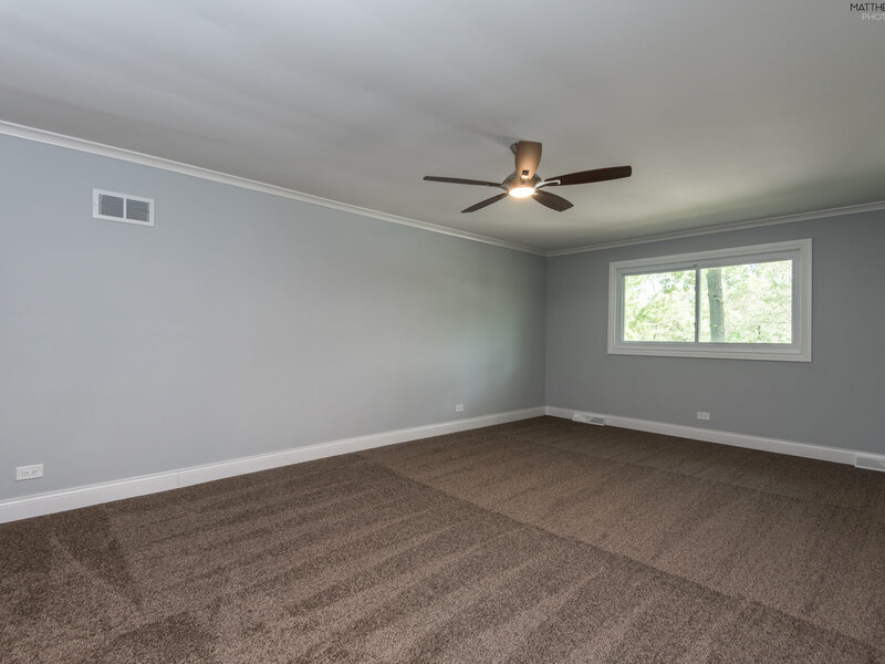 17152 Kenwood Avenue South Holland IL 60473