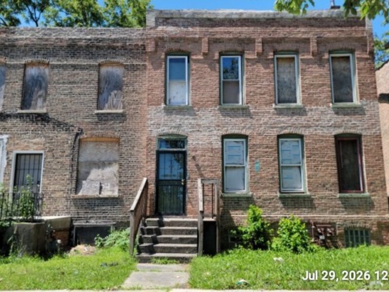 10724 S Langley Avenue Chicago IL 60628