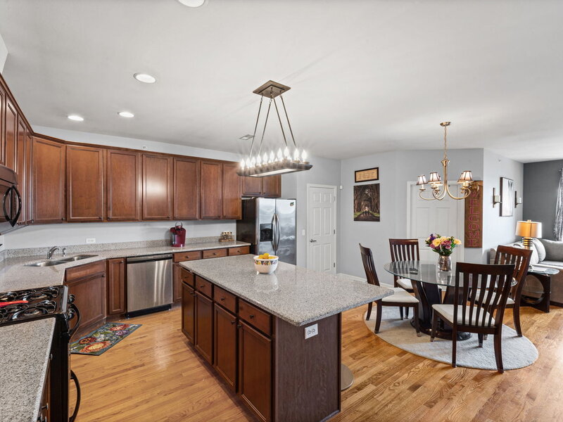 6436 Roosevelt Road Oak Park IL 60304