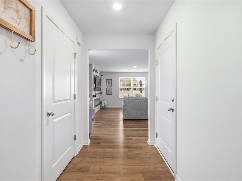 116 Fieldcrest Avenue Hampshire IL 60140