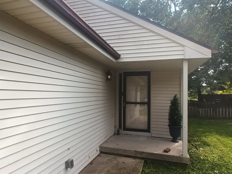 507 Clearwater Drive Champaign IL 61822