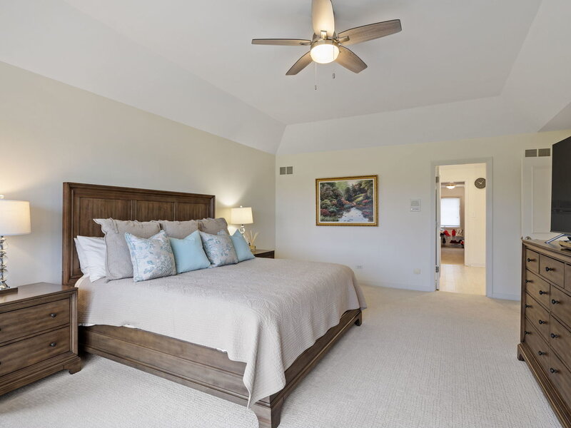 1319 Cranbrook Circle Aurora IL 60502