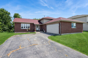 Photo of 22979 Eastwind Drive Richton Park IL 60471