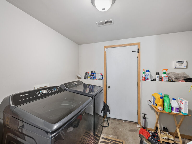 22979 Eastwind Drive Richton Park IL 60471