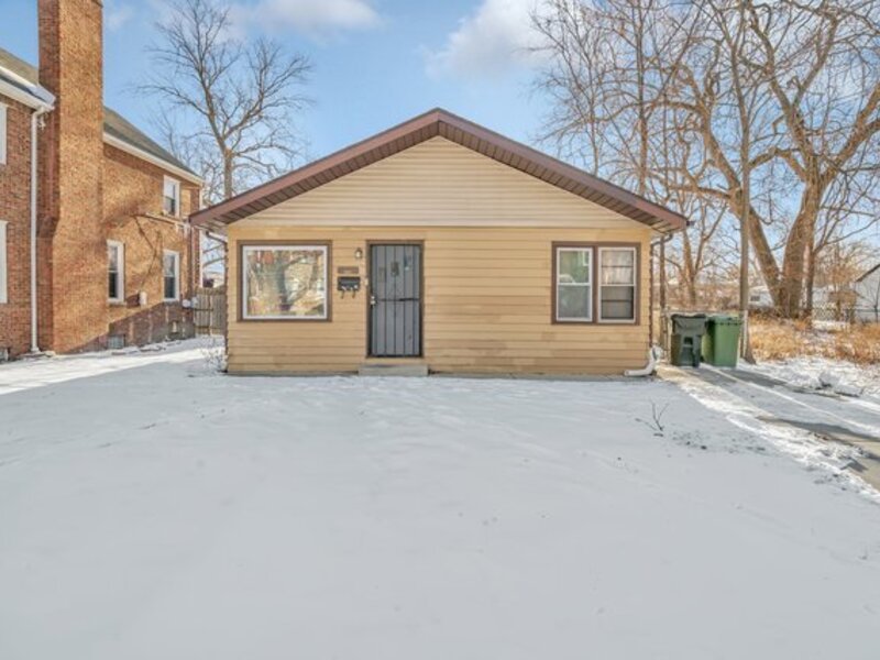 14745 Princeton Avenue Dolton IL 60419