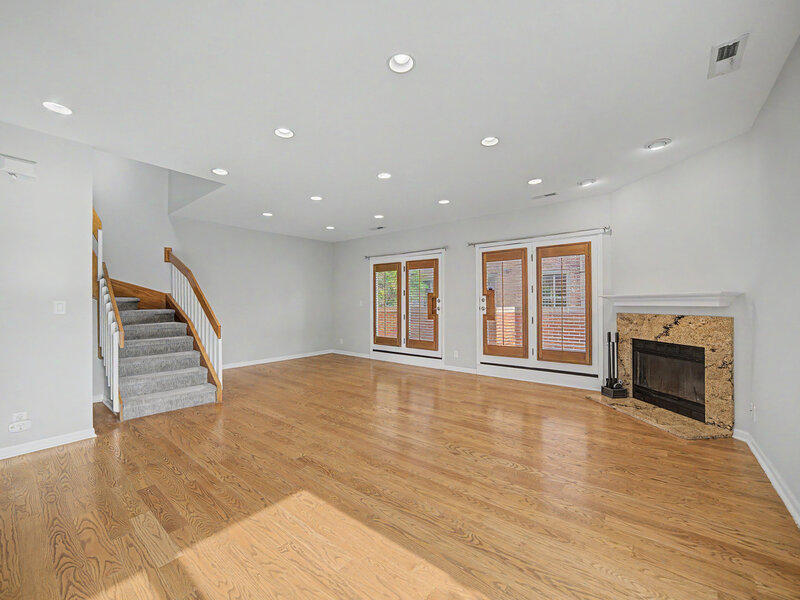 727 S Ashland Avenue Chicago IL 60607
