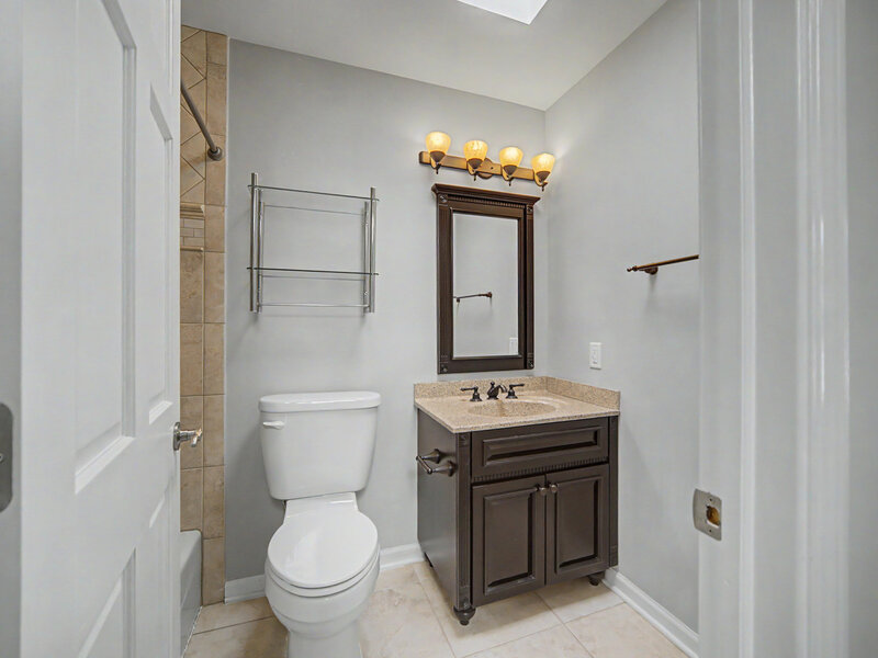 727 S Ashland Avenue Chicago IL 60607