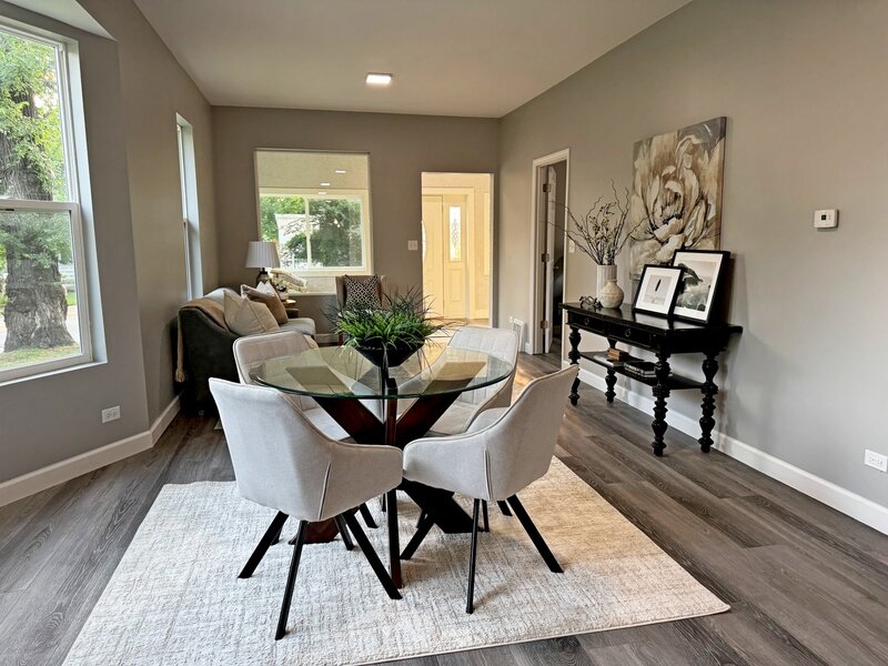 207 Schwab Street Thornton IL 60476