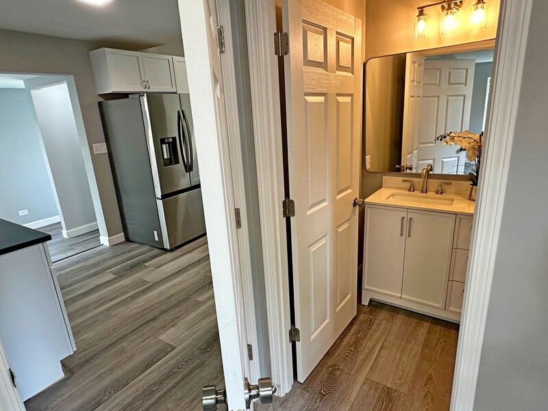 207 Schwab Street Thornton IL 60476