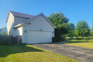 Photo of 1202 E Greystone Drive Round Lake Beach IL 60073