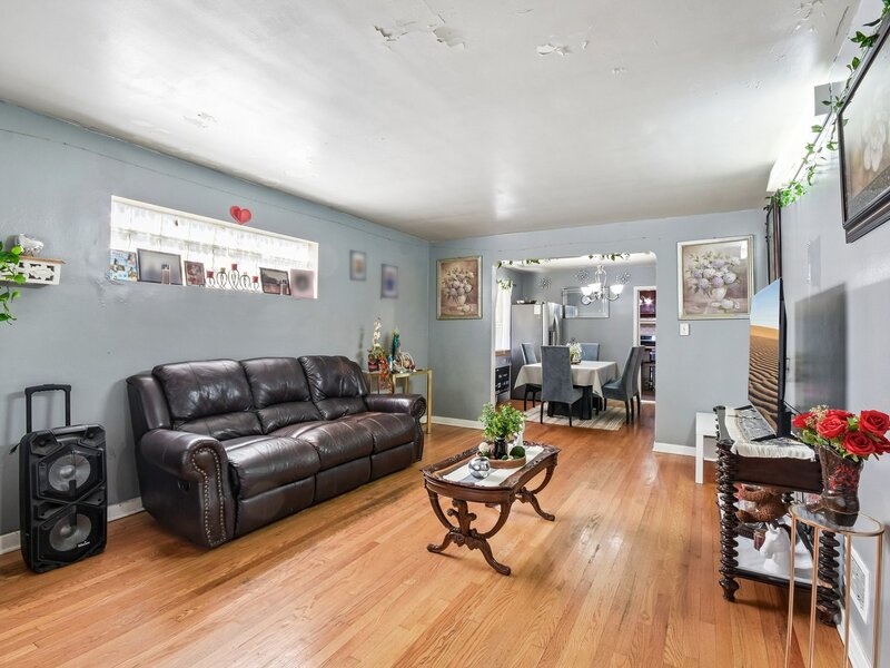 3458 W 72nd Place Chicago IL 60629