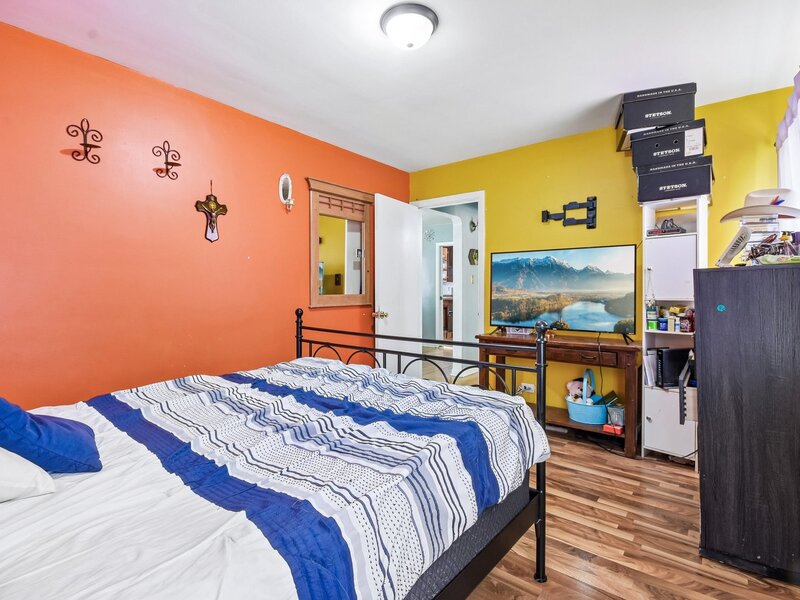 3458 W 72nd Place Chicago IL 60629