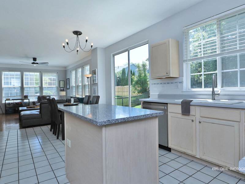 268 Pembrook Lane Mundelein IL 60060
